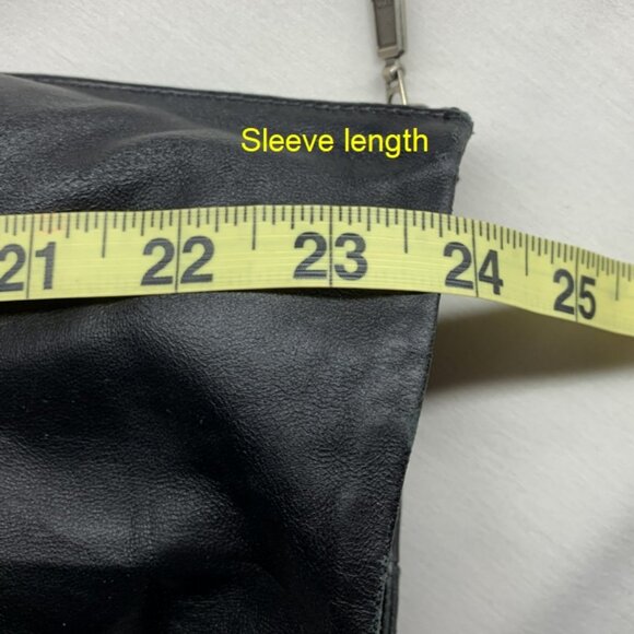 Danier Leather Belted Jacket - Picture 8 of 16